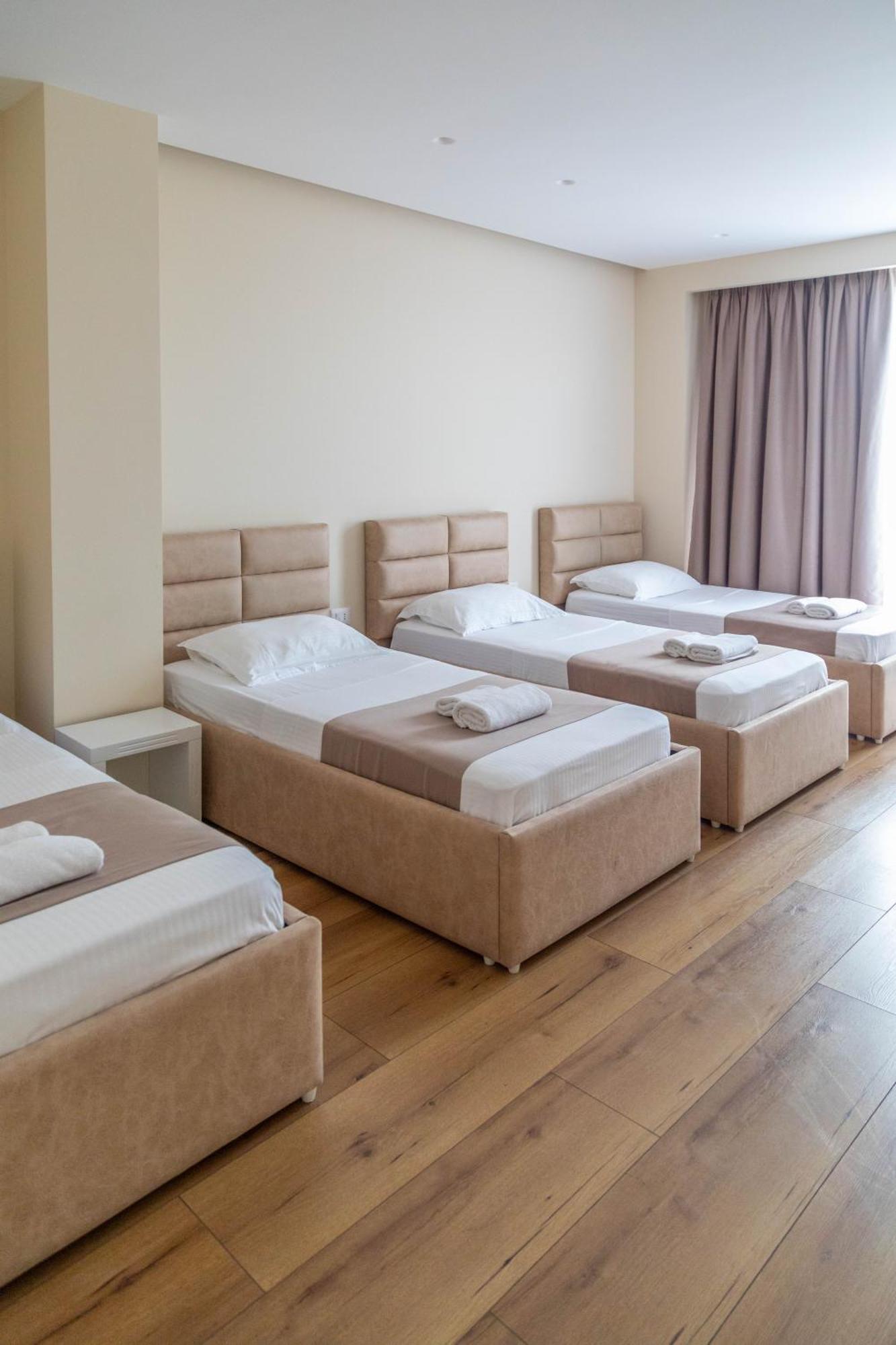 Te Aldo Hotel Kuraten Εξωτερικό φωτογραφία